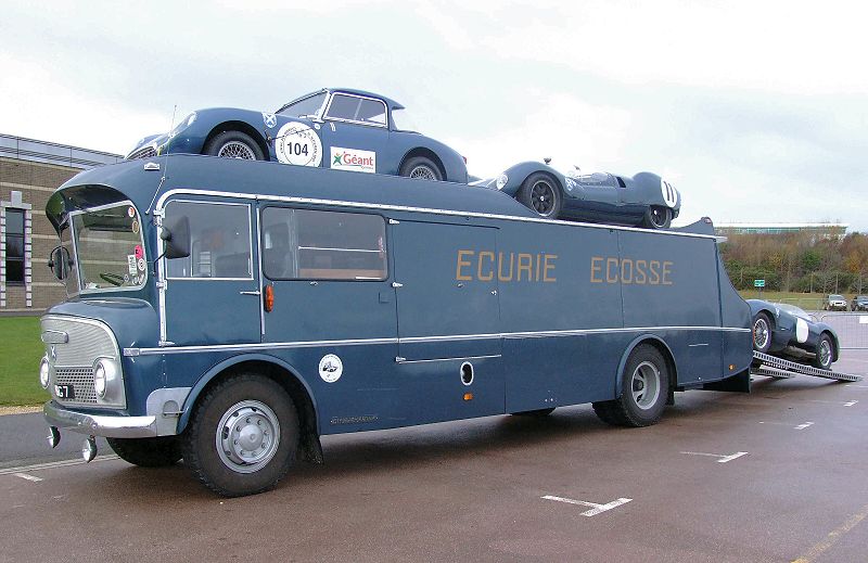 800px-Ecurie_Ecosse_Car_Transporter.jpg